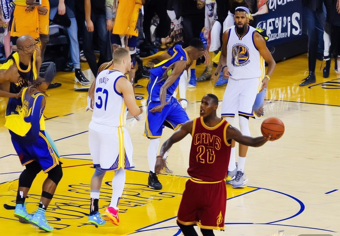 2016NBA总决赛：骑士队逆风翻盘夺冠传奇(图2)